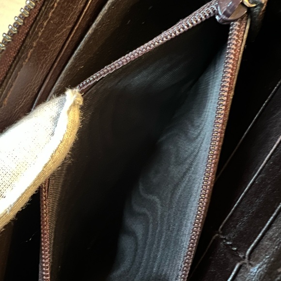 GUCCI Guccissima Chocolate Brown Long Zippy Zip Around Wallet | EUC - Picture 9 of 9